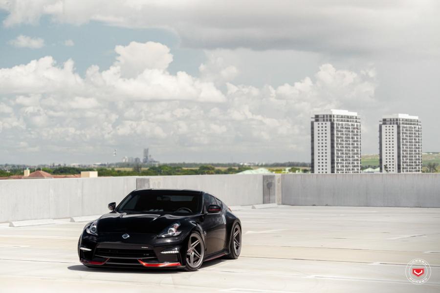  Nissan 370Z on Vossen Wheels (LC-102T) (Z34) 2017 года  (фото 3 из 12)